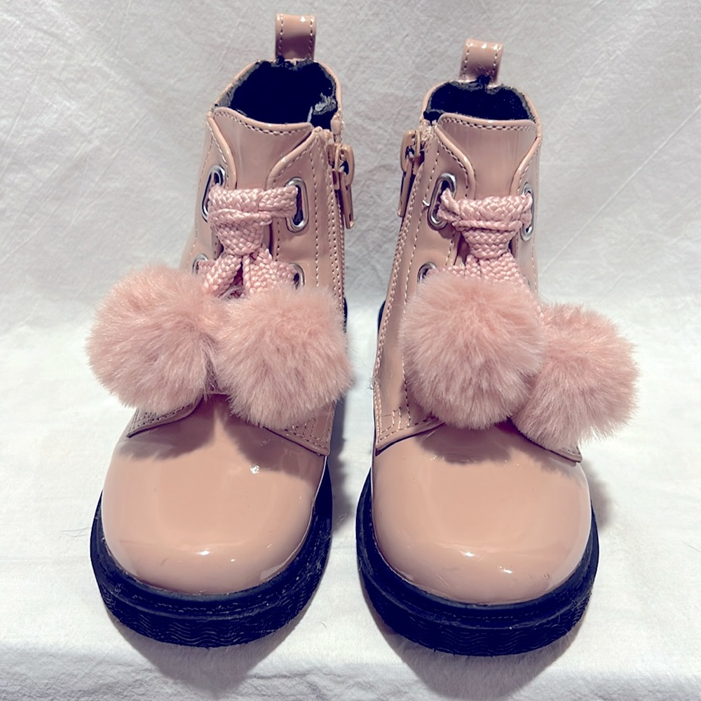 Rachel Shoes/boots girls size 9M, blush pink with fuzzy Pom Pom - Picture 2 of 4